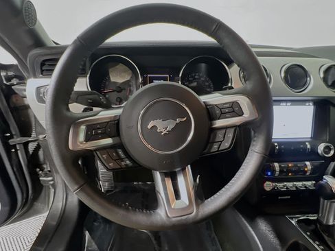 Used 2017 Ford Mustang GT Premium w/ Equipment Group 401A RWD image 18