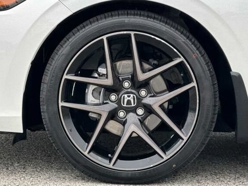 Used 2024 Honda Civic Sport Touring image 25