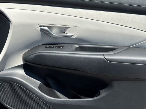 Certified 2025 Hyundai Tucson SEL AWD/4WD image 13