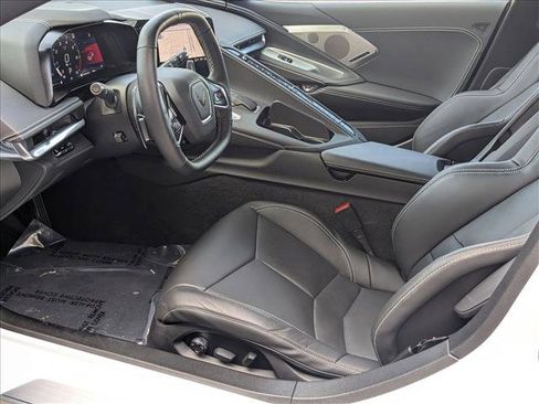 Used 2022 Chevrolet Corvette Stingray Preferred Cpe w/ Z51 Performance Package image 17