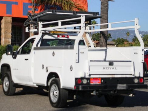 Used 2021 Chevrolet Silverado 2500 W/T RWD image 5