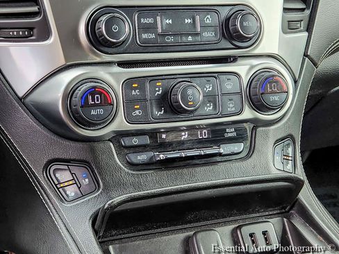 Used 2017 Chevrolet Tahoe Premier AWD/4WD image 25
