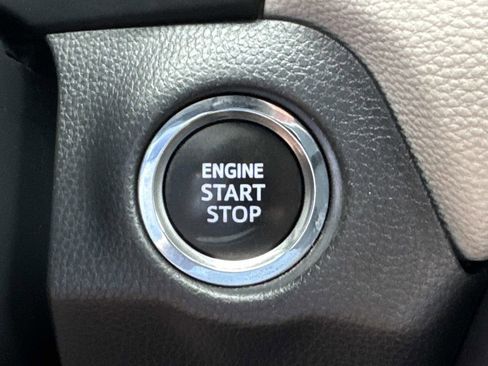 Used 2023 Toyota RAV4 XLE image 38