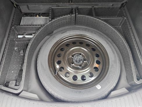 Used 2014 Ford Escape Titanium FWD image 19