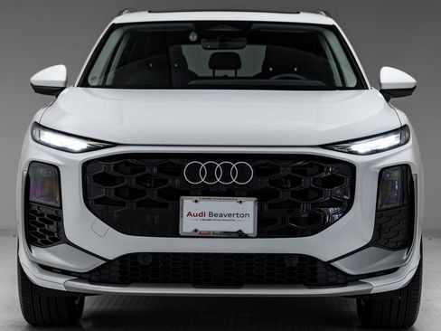 New 2026 Audi Q3 quattro 2.0T AWD/4WD image 32