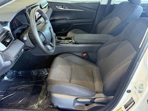 Certified 2025 Toyota Camry LE image 21