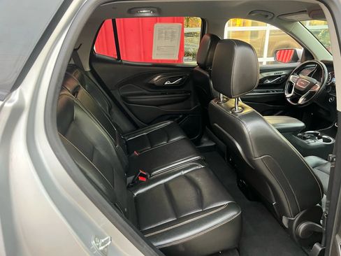 Used 2018 GMC Terrain SLT w/ Preferred Package image 16