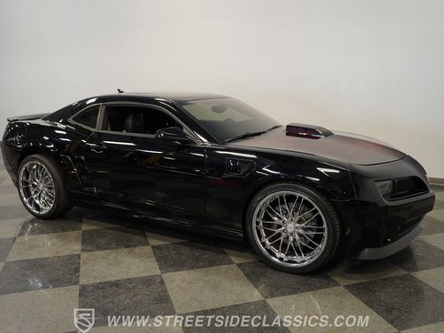 Used 2010 Chevrolet Camaro SS w/ RS Package RWD image 16