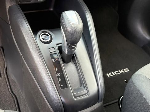 Used 2024 Nissan Kicks S image 25