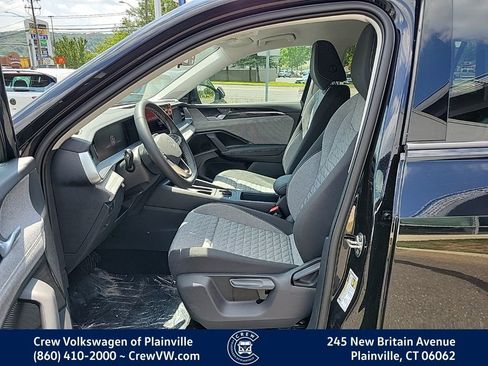 New 2025 Volkswagen Tiguan S image 6