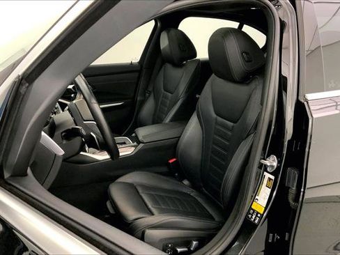 Used 2019 BMW 330i xDrive Sedan w/ Premium Package image 13