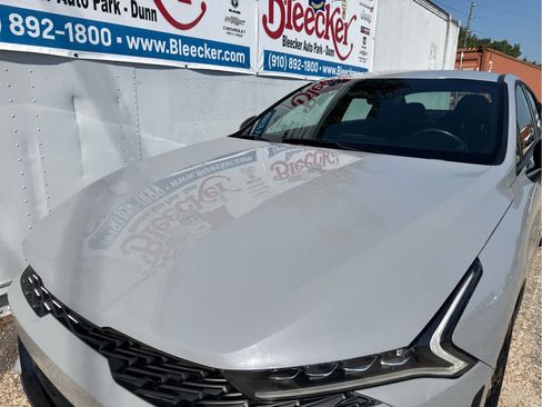 Used 2022 Kia K5 GT-Line AWD/4WD image 8