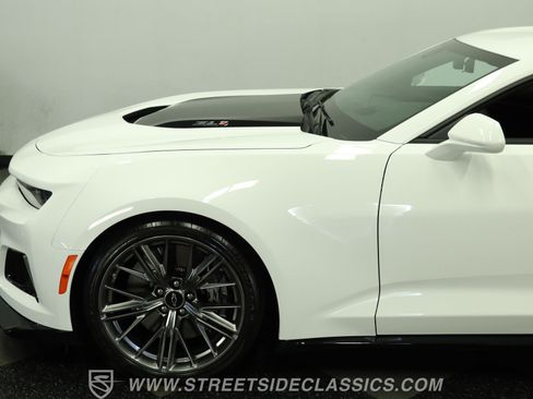 Used 2023 Chevrolet Camaro ZL1 RWD image 23