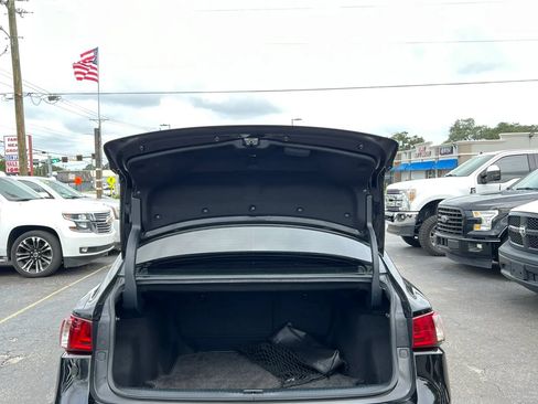 Used 2016 Lexus IS 200t RWD image 21