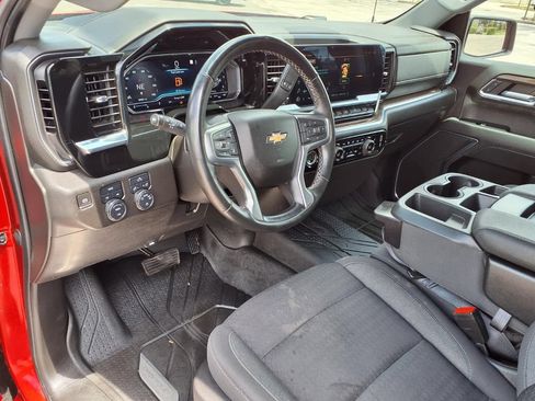 Used 2023 Chevrolet Silverado 1500 LT w/ Protection Package AWD/4WD image 21