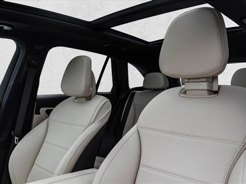 New 2026 Mercedes-Benz GLC 300 4MATIC image 22