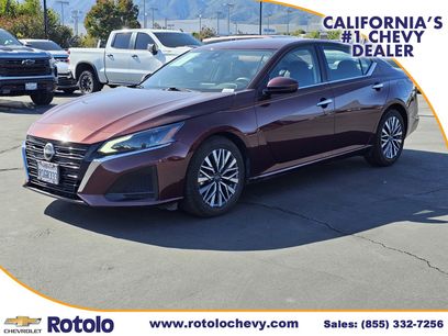 Used 2023 Nissan Altima 2.5 SV