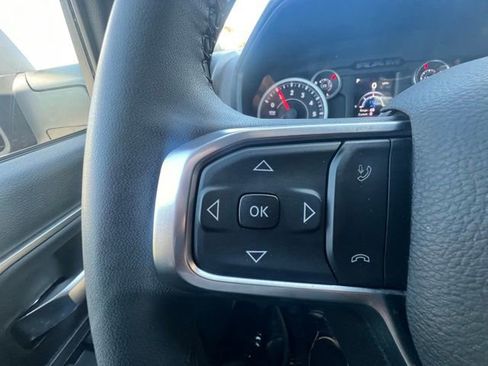 Used 2025 RAM 2500 Big Horn AWD/4WD image 17