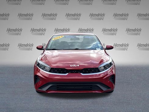 Used 2024 Kia Forte LXS FWD image 3