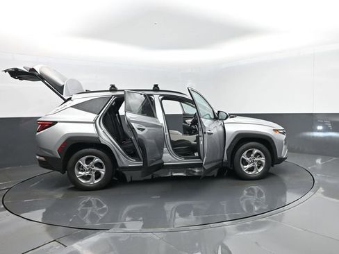 Used 2023 Hyundai Tucson SEL w/ Winter Package AWD/4WD image 29