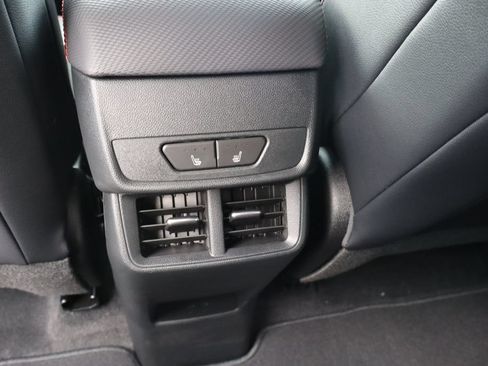 New 2027 Chevrolet Equinox RS w/ Safety and Technology Package AWD/4WD image 21