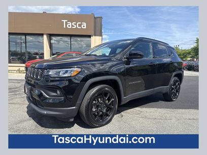 Used 2025 Jeep Compass Latitude w/ Convenience Group