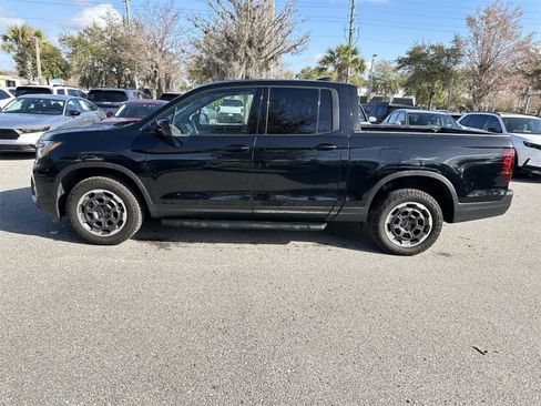 Used 2024 Honda Ridgeline Sport+ image 3
