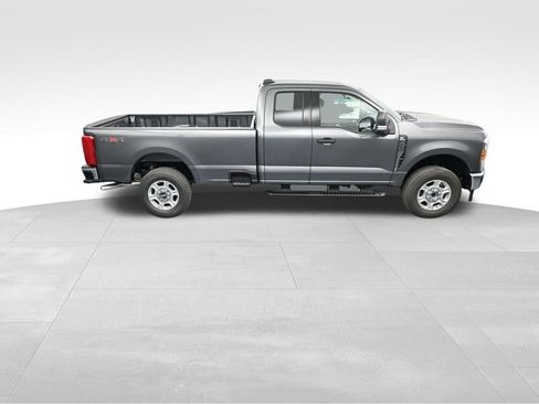 New 2026 Ford F250 XLT image 47