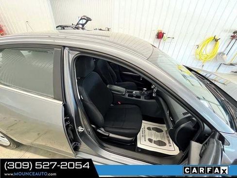 Used 2024 Nissan Sentra S FWD image 5