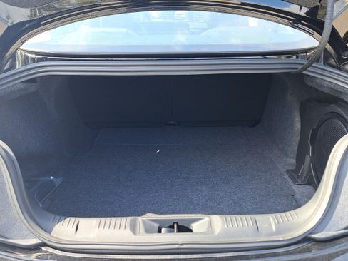 Used 2024 Ford Mustang GT Premium image 13