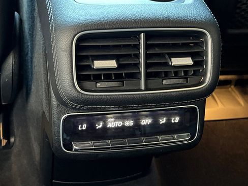Certified 2023 Mercedes-Benz GLS 450 4MATIC image 18