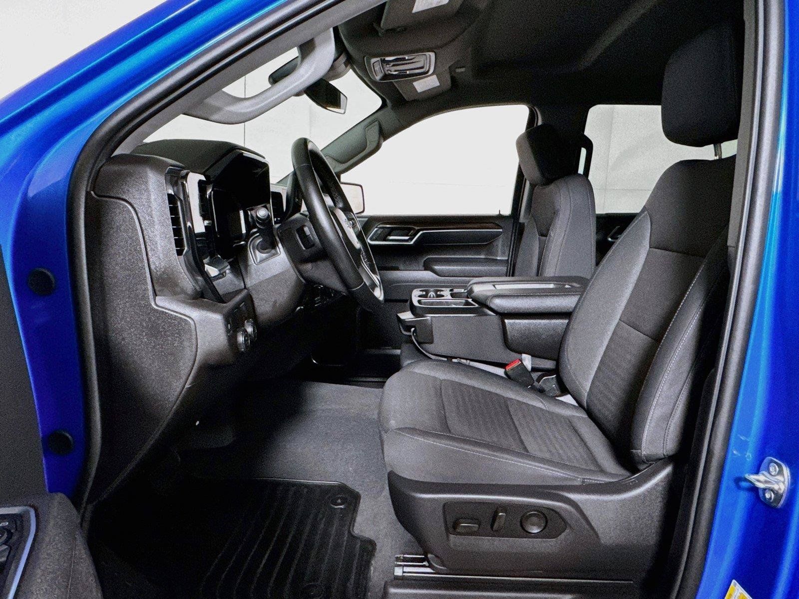 Certified 2026 Chevrolet Silverado 1500 RST RWD image 19