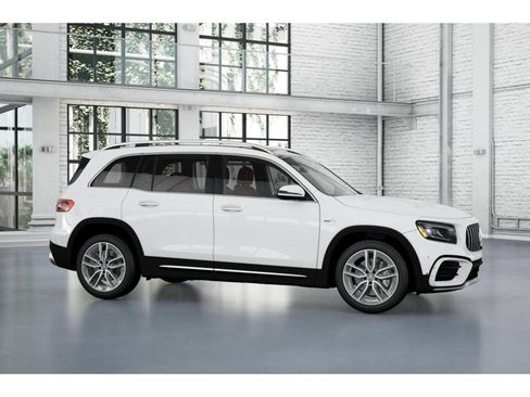 New 2026 Mercedes-Benz GLB 35 AMG 4MATIC image 14