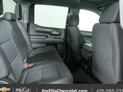 Used 2024 Chevrolet Silverado 1500 LT AWD/4WD image 19