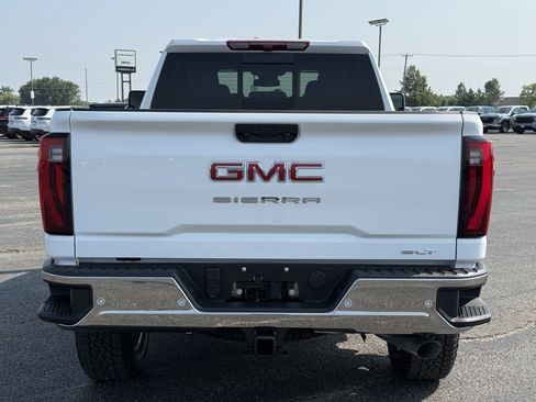 New 2026 GMC Sierra 2500 SLT w/ SLT Premium Package AWD/4WD image 6