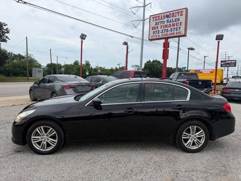 Used 2013 INFINITI G37 x Sedan w/ Premium Pkg AWD/4WD image 4