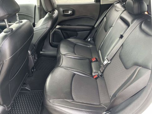 Used 2020 Jeep Compass Latitude w/ Cold Weather Group image 3