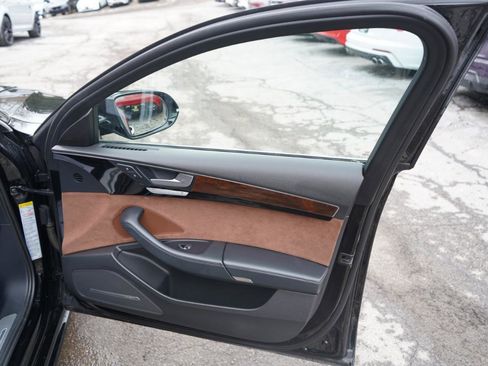 Used 2016 Audi A8 L 4.0T w/ Driver Assistance Package image 65