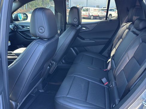 New 2026 Chevrolet Equinox LT w/ Convenience Package II image 10