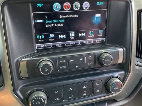 Used 2018 Chevrolet Silverado 1500 LT image 12