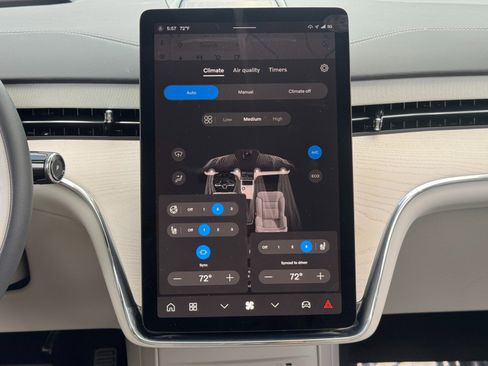 Used 2025 Volvo EX90 Ultra image 29