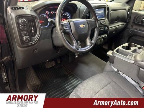 Used 2020 Chevrolet Silverado 1500 Custom w/ Custom Value Package image 10