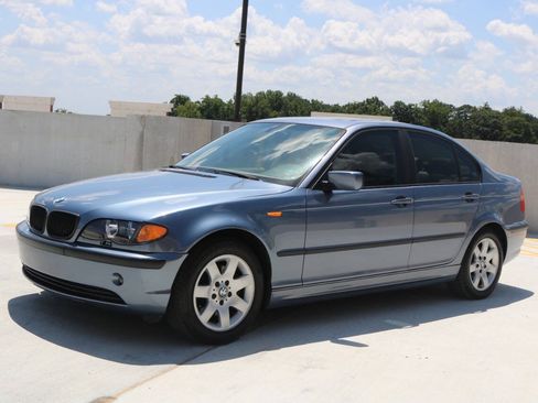 Used 2004 BMW 325xi Sedan AWD/4WD image 30