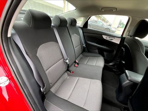 Certified 2024 Kia Forte LXS FWD image 19