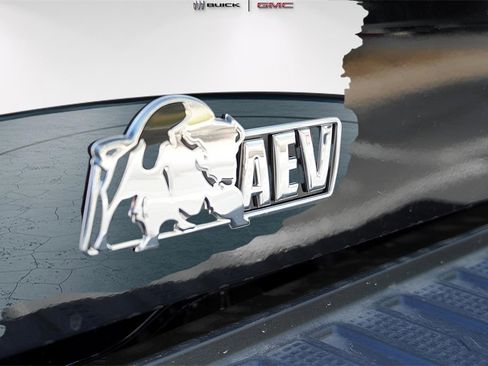 New 2026 GMC Sierra 1500 AT4X w/ AT4X AEV Edition image 9
