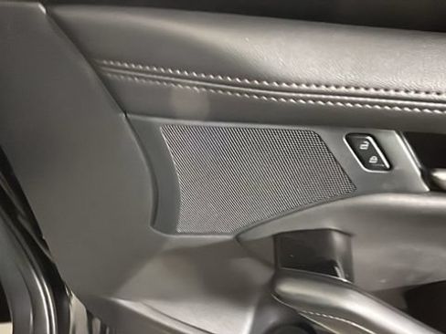 Used 2024 MAZDA MAZDA3 s FWD image 31