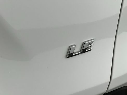 Used 2025 Toyota RAV4 LE image 27