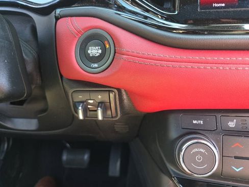 Used 2022 Dodge Durango R/T AWD/4WD image 21