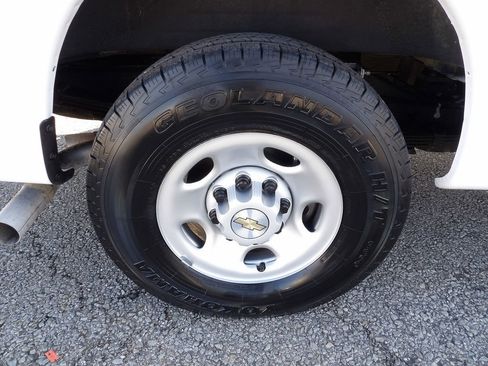 Used 2024 Chevrolet Express 3500 LS image 58