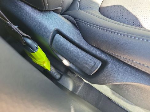 New 2026 Kia Seltos SX image 9